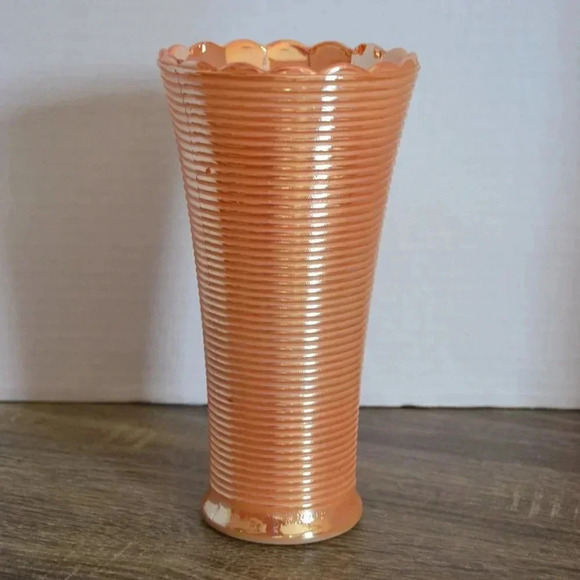 Vtg  Peach Luster Vase - Picture 1 of 7